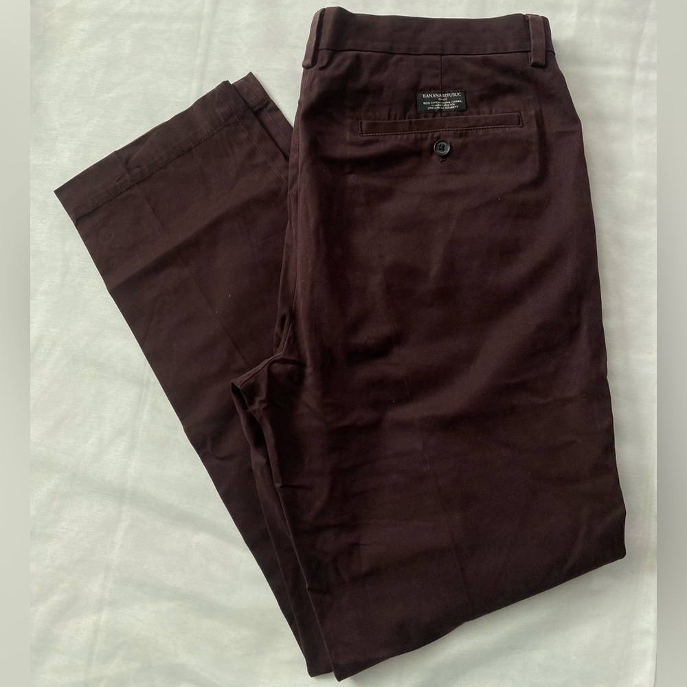 Banana Republic Fulton Chino Pants